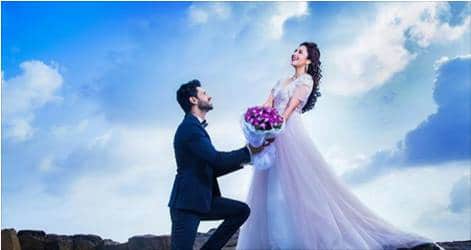 Divyanka Tripathi Shares Cutest Pre-Wedding Pics
