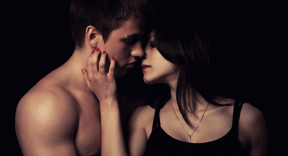 10 Types of Relationship You Will Definitely Get Into Once